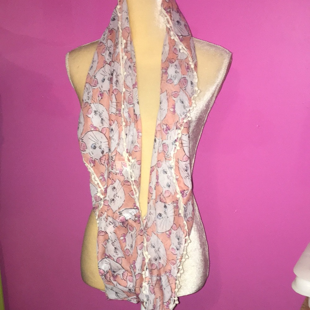 HP🎊The Aristocats Marie Infinity Scarf